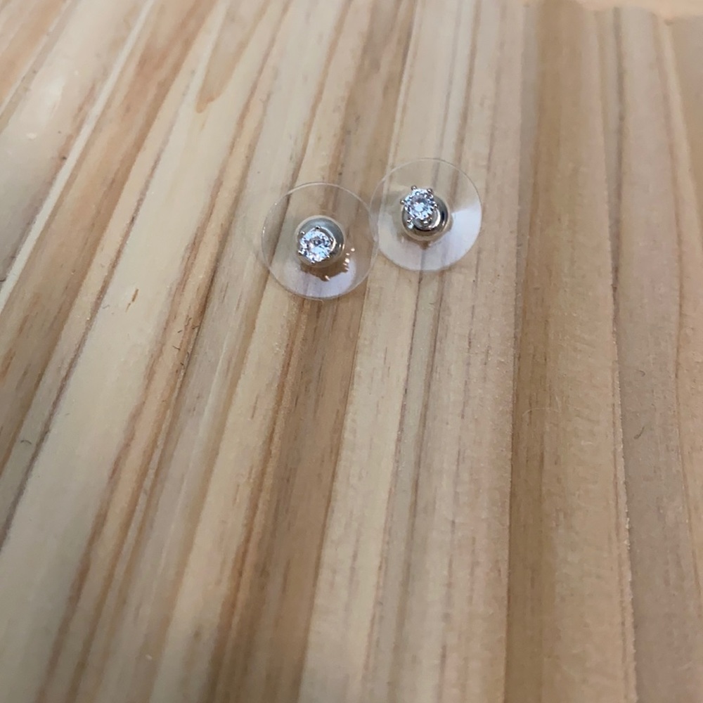 Small Silver Cubic Zirconia earrings